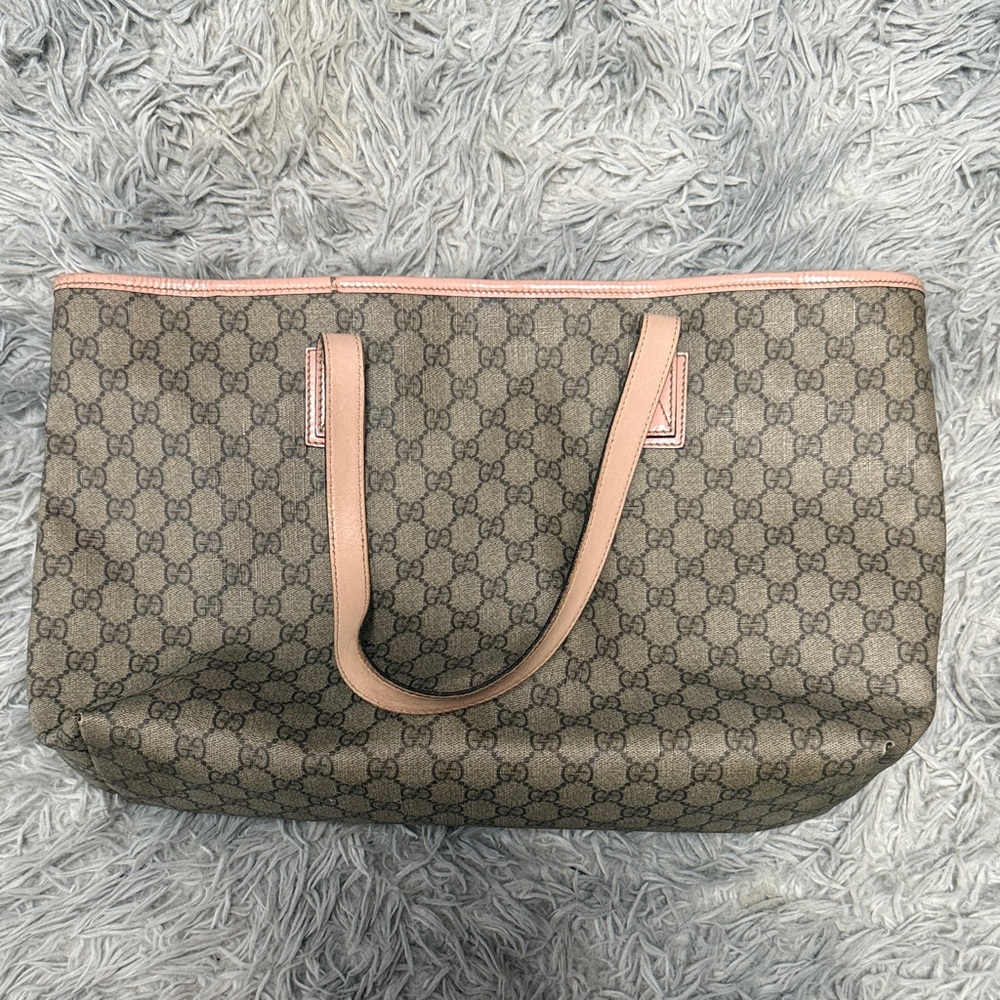 Gucci Beige and Pink Signature Tote